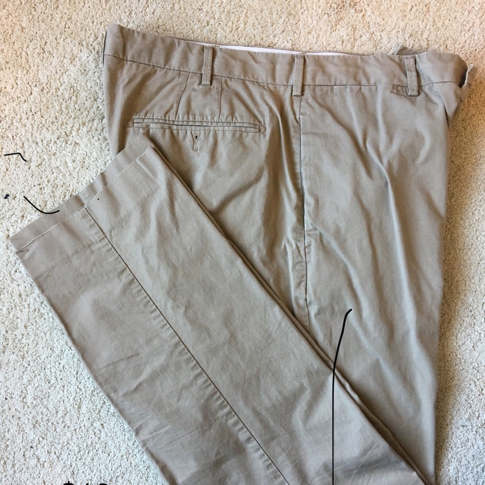 Gap khakis excellent condition